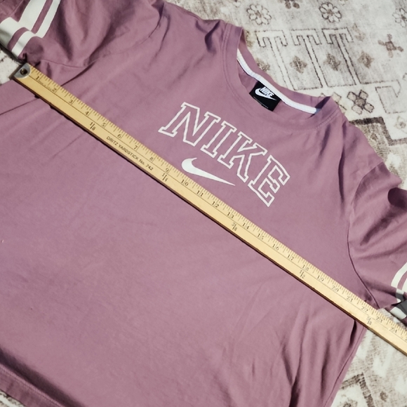 NIKE | Women's Dusty Rose Short Sleeve Athletic Sporty Varisty Stripe Tee | 1X - Picture 10 of 10